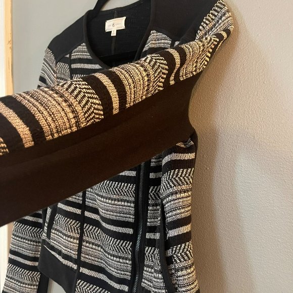 LOU & GREY Black and White Moto Asymmetrical Zip Knit Sweater Size S - Picture 6 of 10